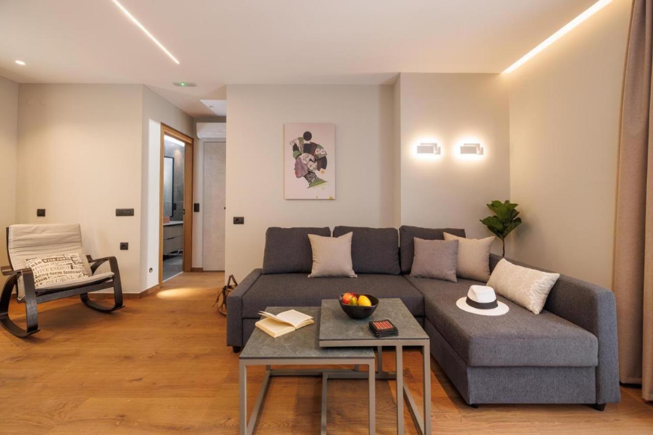 Jolly Suites 伊拉克利翁 外观 照片