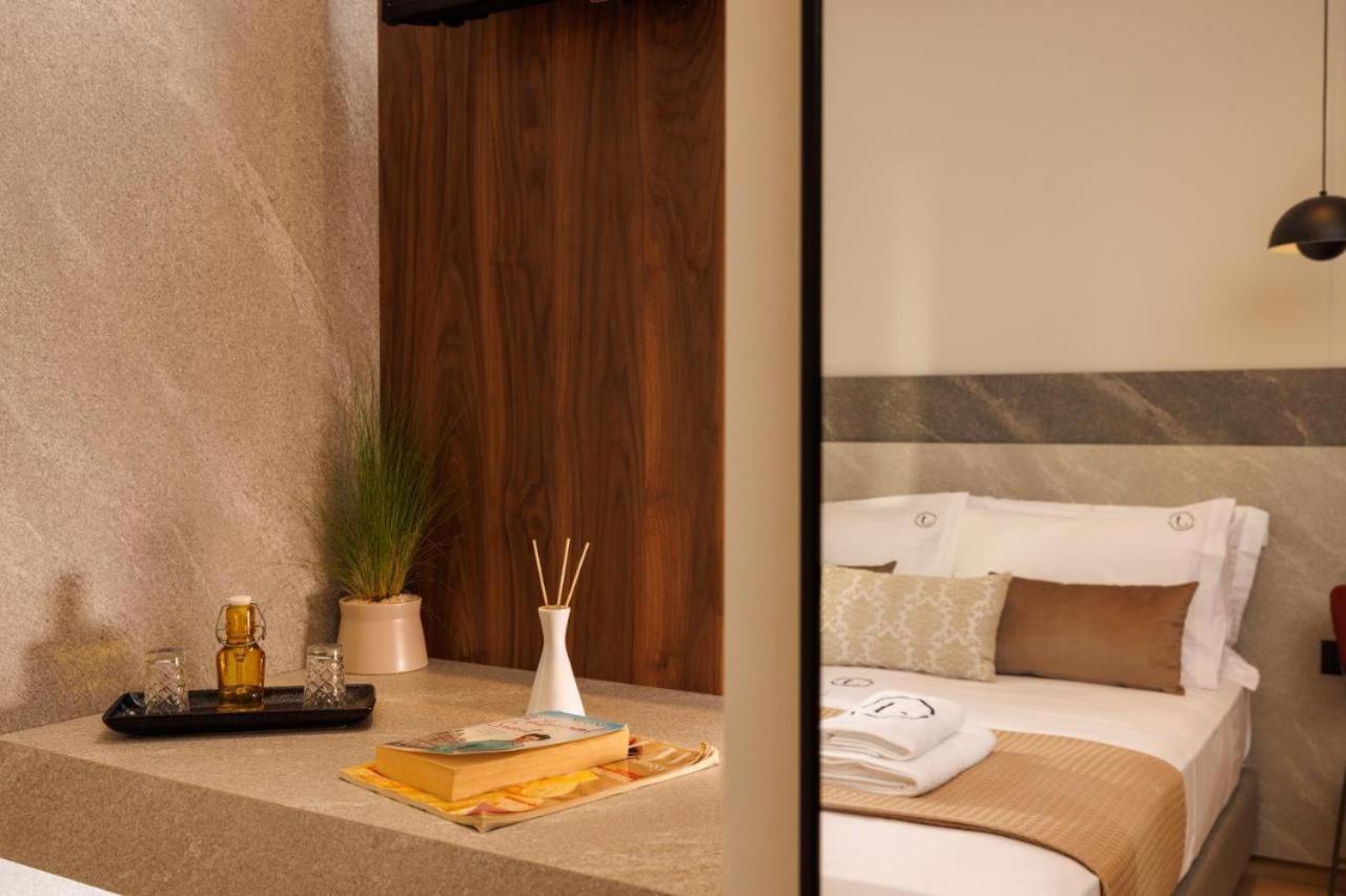 Jolly Suites 伊拉克利翁 外观 照片